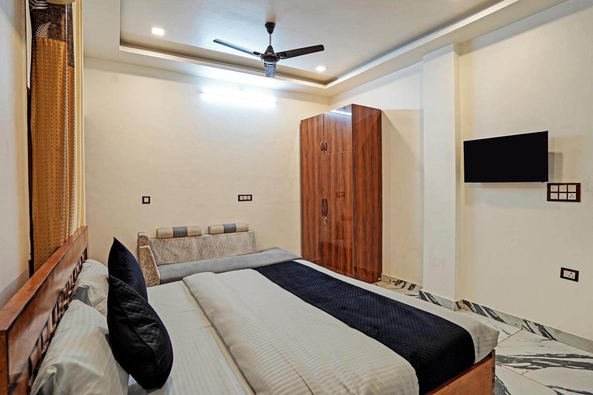 Hotel Play- Platinum Sector144 Couple Friendly Noida Exterior foto