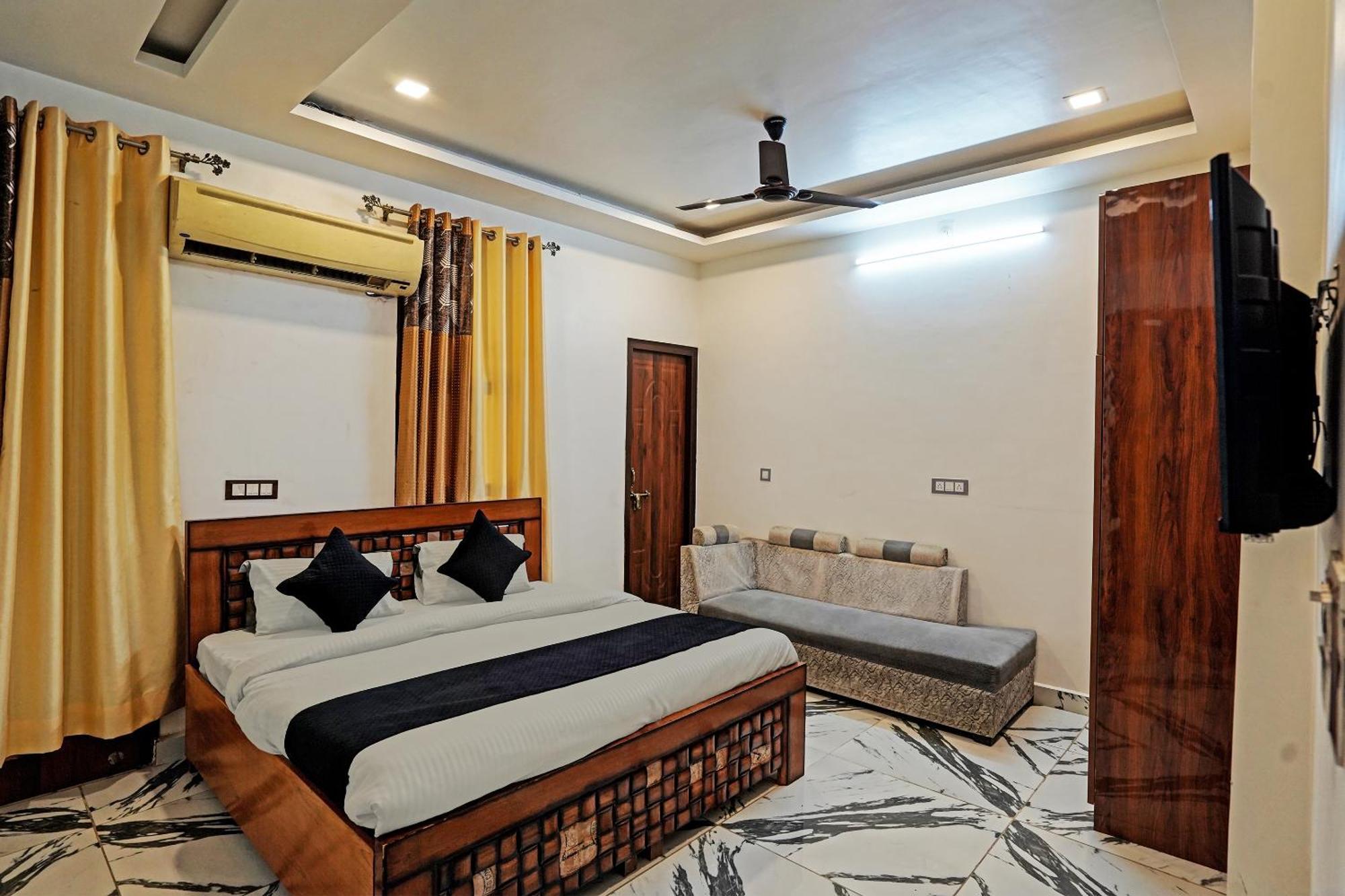 Hotel Play- Platinum Sector144 Couple Friendly Noida Exterior foto