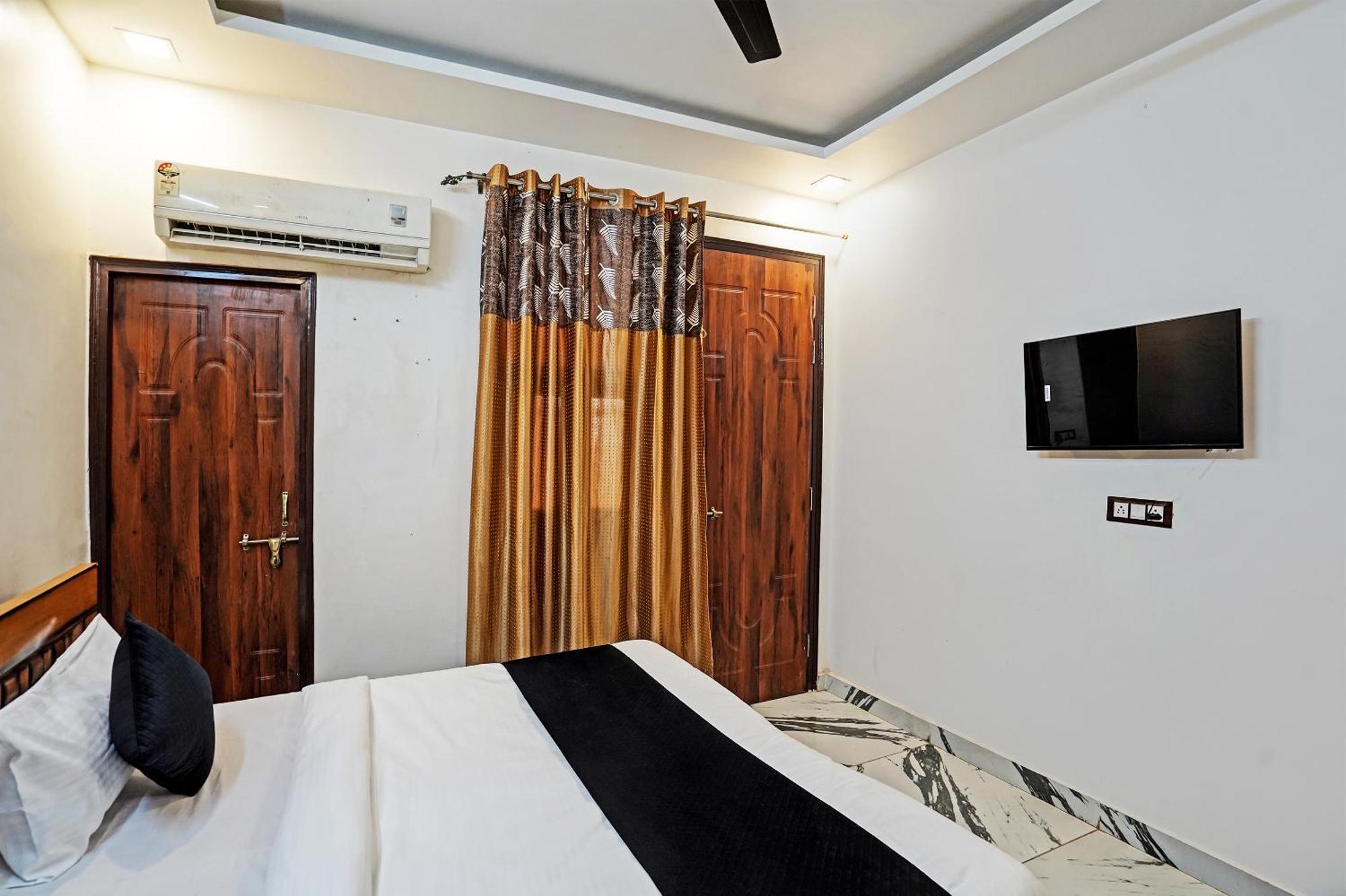 Hotel Play- Platinum Sector144 Couple Friendly Noida Exterior foto