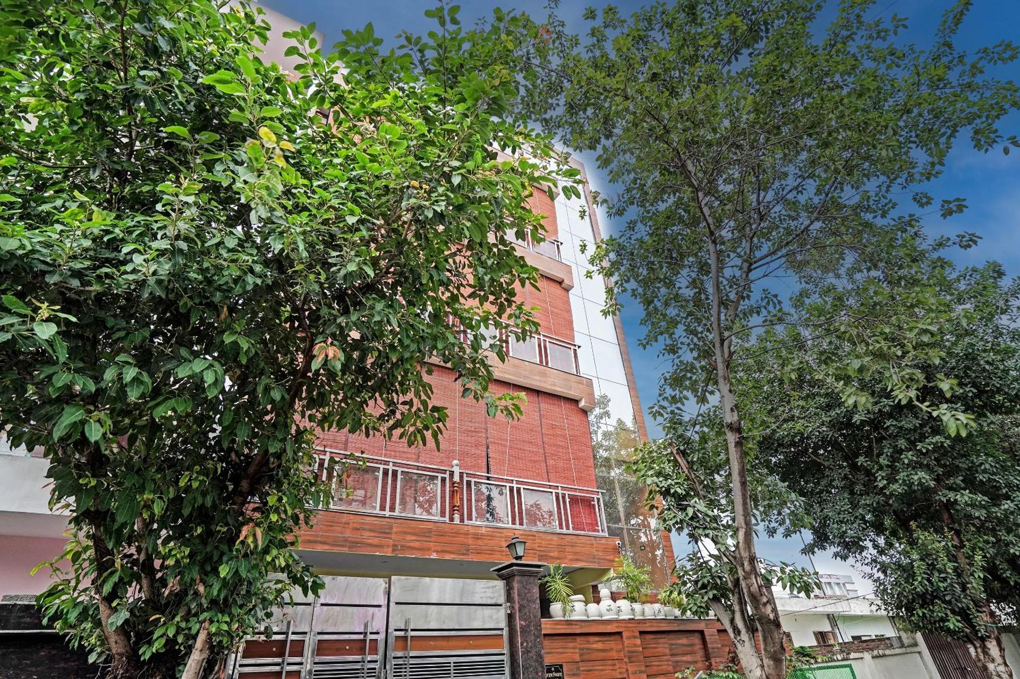Hotel Play- Platinum Sector144 Couple Friendly Noida Exterior foto
